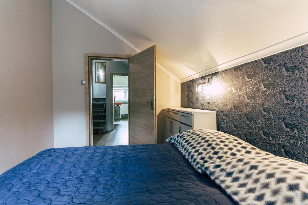Apartamenty Jablonowa Zielona Gora  Exterior photo