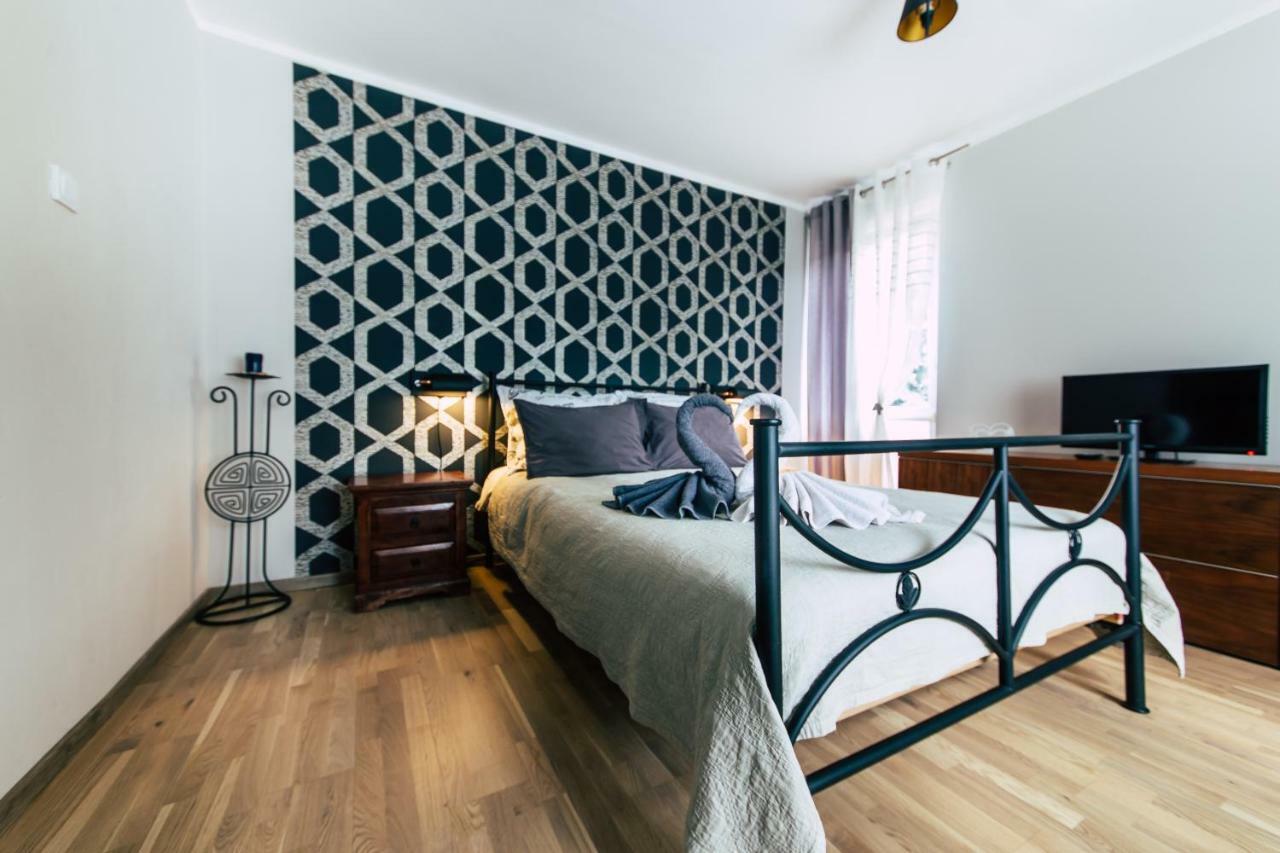 Apartamenty Jablonowa Zielona Gora  Exterior photo